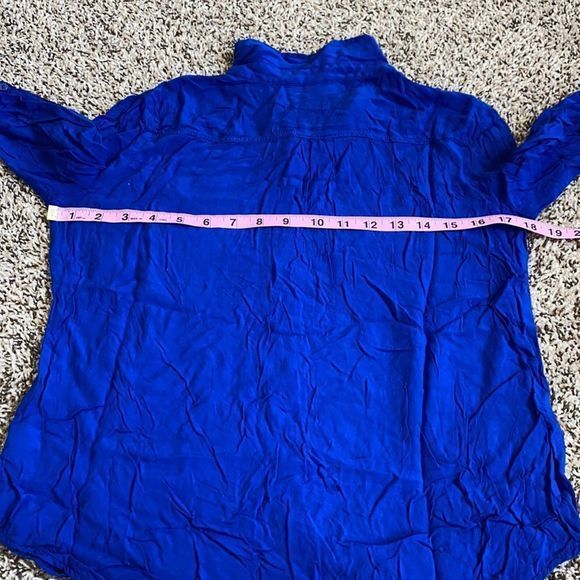 🎀 3/$20 ANA‎ women’s Small blue Button down blouse - Picture 5 of 6